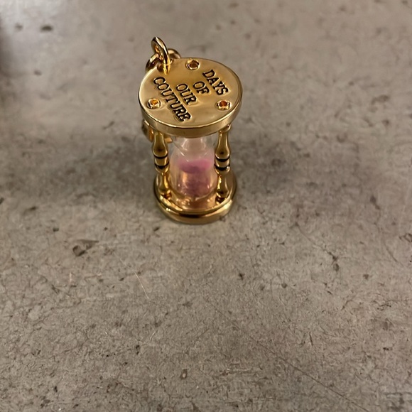 Retired Juicy Couture pink hourglass charm YJRU2195 new in box - Picture 16 of 17